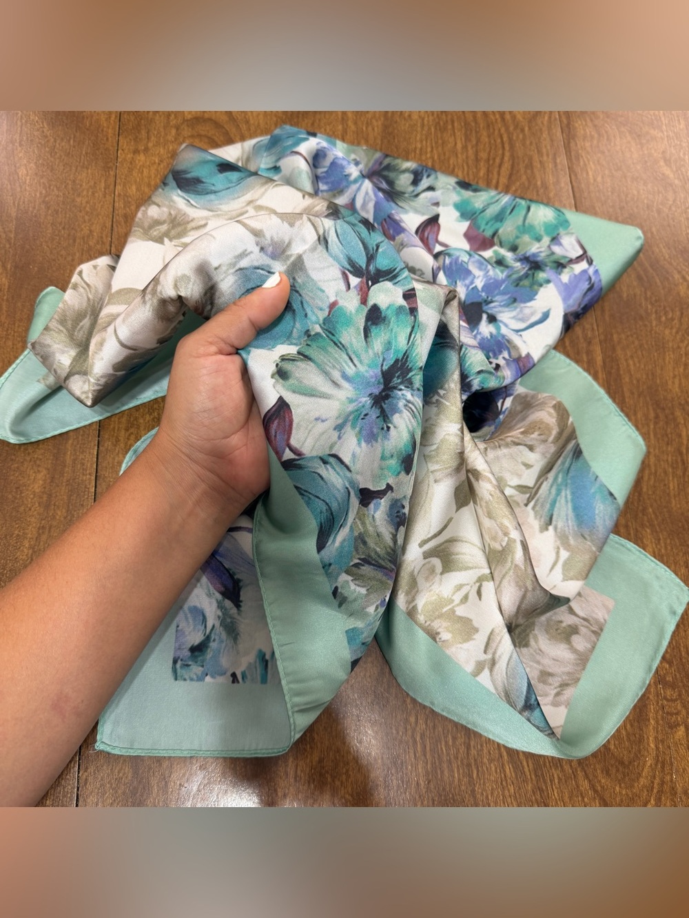 Beautiful bandana / scarf